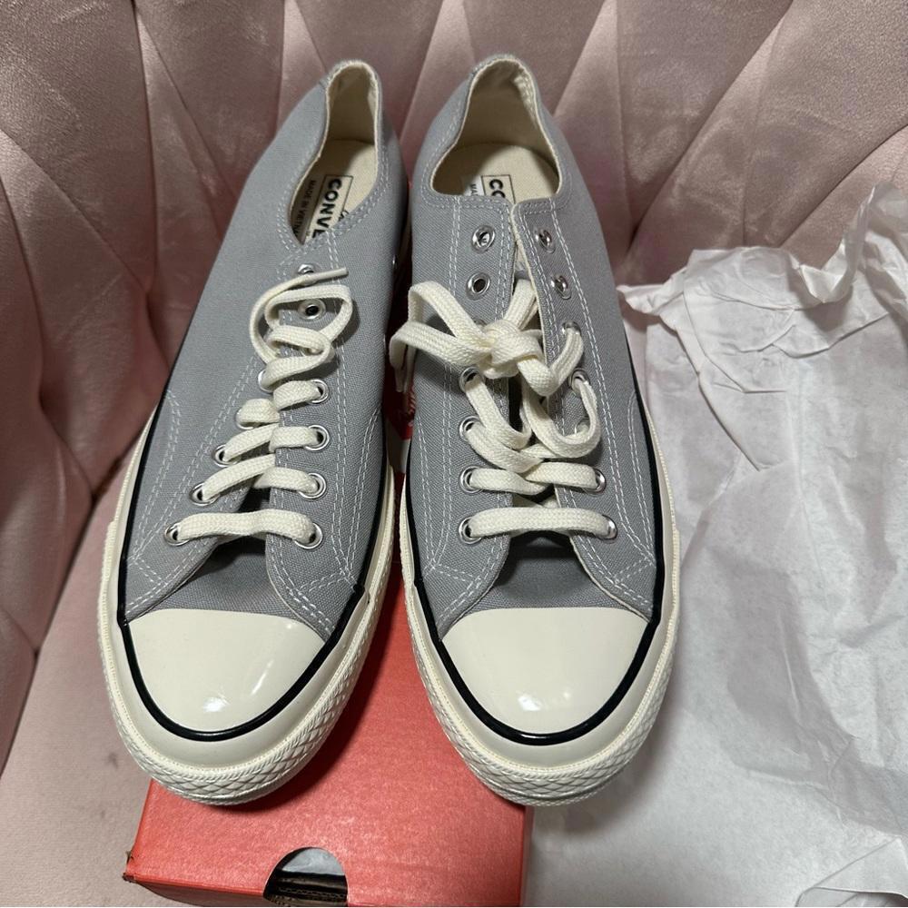 Converse chuck Taylor canvas low top shoes